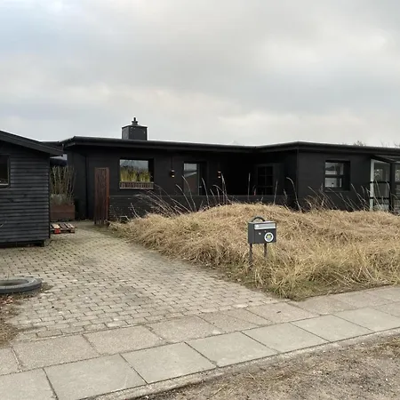 Falk - 900m From The Sea By Interhome *