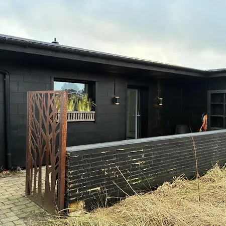 Falk - 900m From The Sea By Interhome